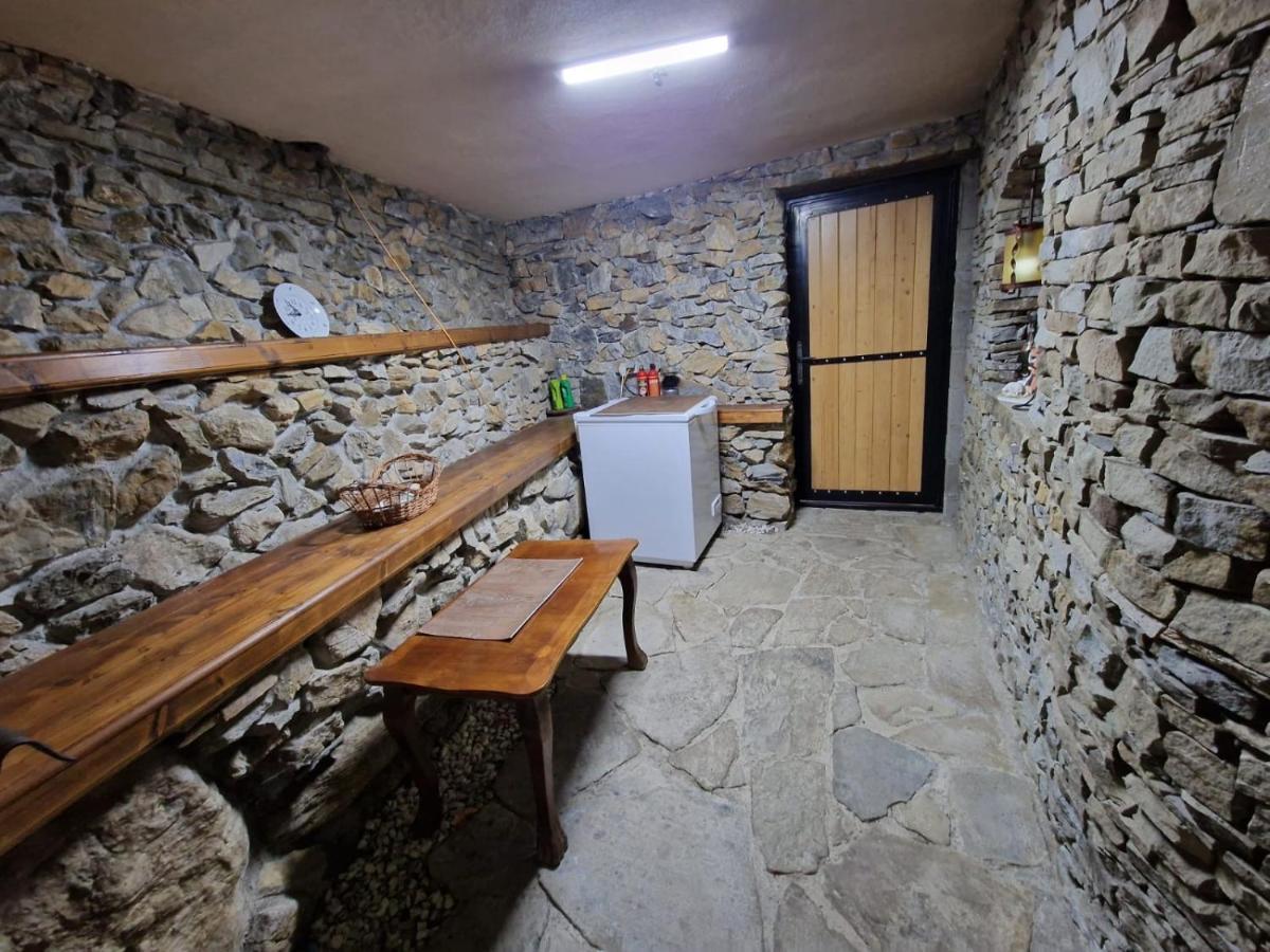 Casa De Piatra Villa Strungari Екстериор снимка